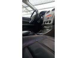 FORD - FOCUS - 2012/2013 - Branca - R$ 44.900,00