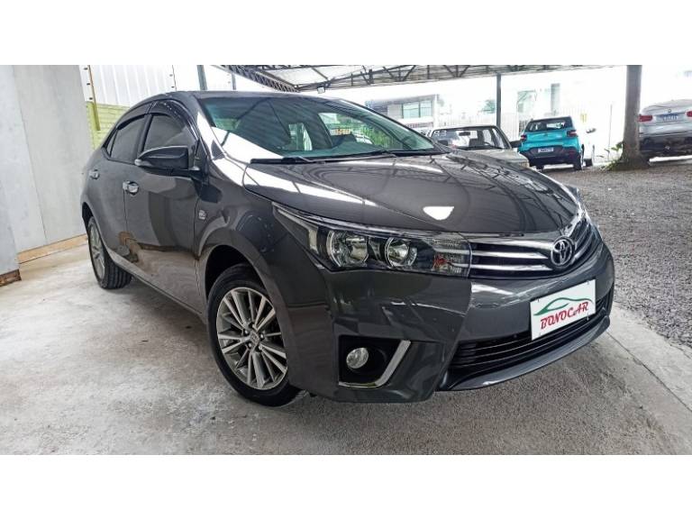 TOYOTA - COROLLA - 2015/2015 - Cinza - R$ 86.900,00
