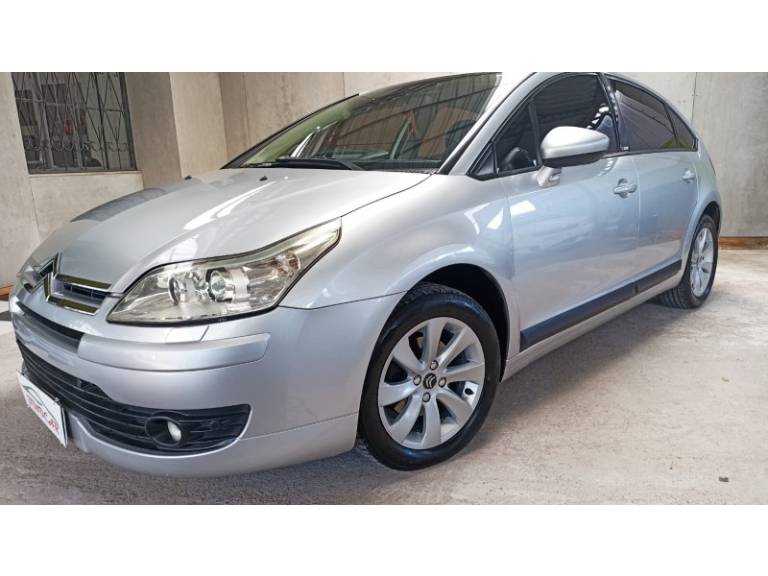CITROËN - C4 - 2012/2013 - Prata - R$ 35.900,00