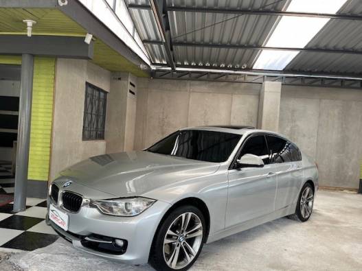 BMW - 328I - 2013/2014 - Prata - R$ 115.900,00