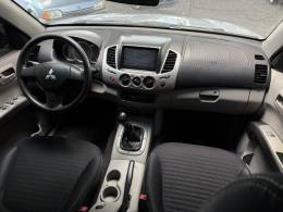 MITSUBISHI - L200 TRITON - 2013/2013 - Prata - R$ 85.900,00