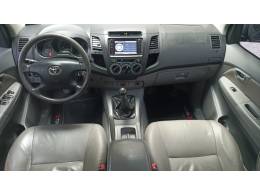TOYOTA - HILUX - 2009/2009 - Preta - R$ 84.900,00