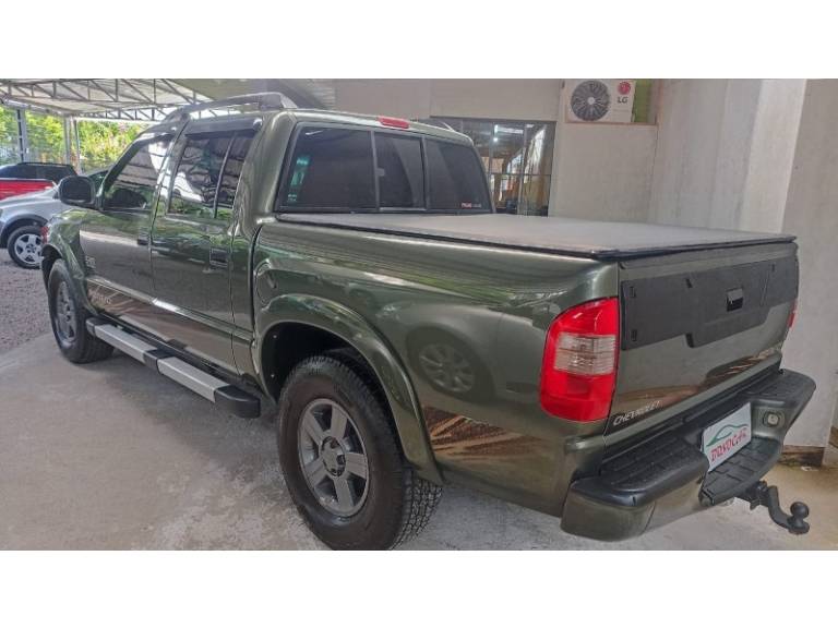 CHEVROLET - S10 - 2011/2011 - Verde - R$ 65.900,00