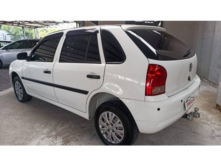 VOLKSWAGEN - GOL - 2013/2013 - Branca - R$ 30.900,00