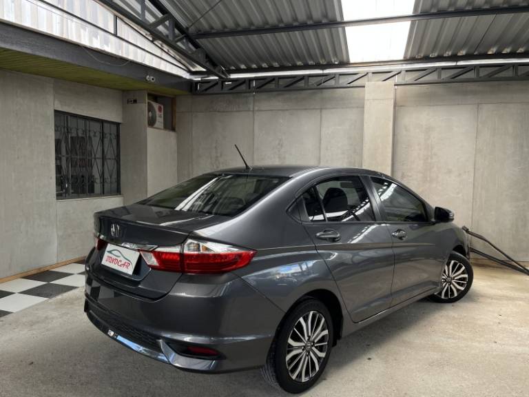 HONDA - CITY - 2020/2021 - Cinza - R$ 92.900,00