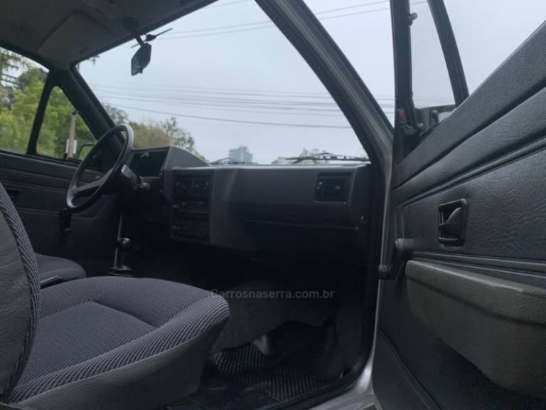 VOLKSWAGEN - PARATI - 1993/1993 - Prata - R$ 49.990,00
