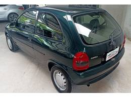 CHEVROLET - CORSA - 2001/2001 - Verde - R$ 15.000,00