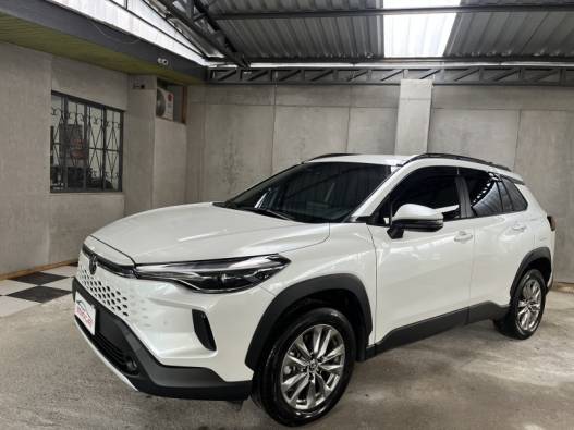 TOYOTA - COROLLA - 2024/2025 - Branca - R$ 167.900,00
