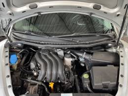 VOLKSWAGEN - NEW BEETLE - 2008/2009 - Prata - R$ 69.000,00