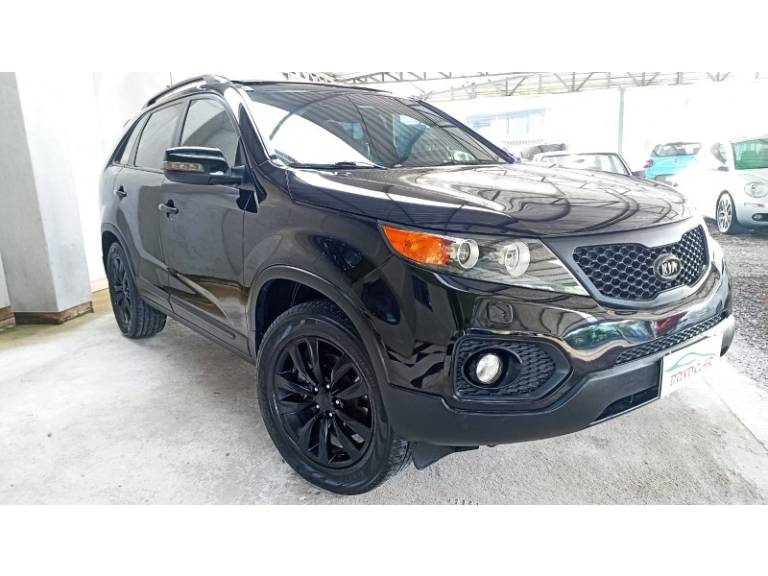 KIA MOTORS - SORENTO - 2010/2011 - Preta - R$ 59.900,00