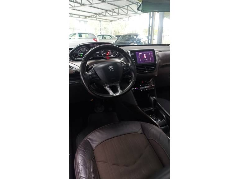 PEUGEOT - 2008 - 2017/2017 - Branca - R$ 59.900,00