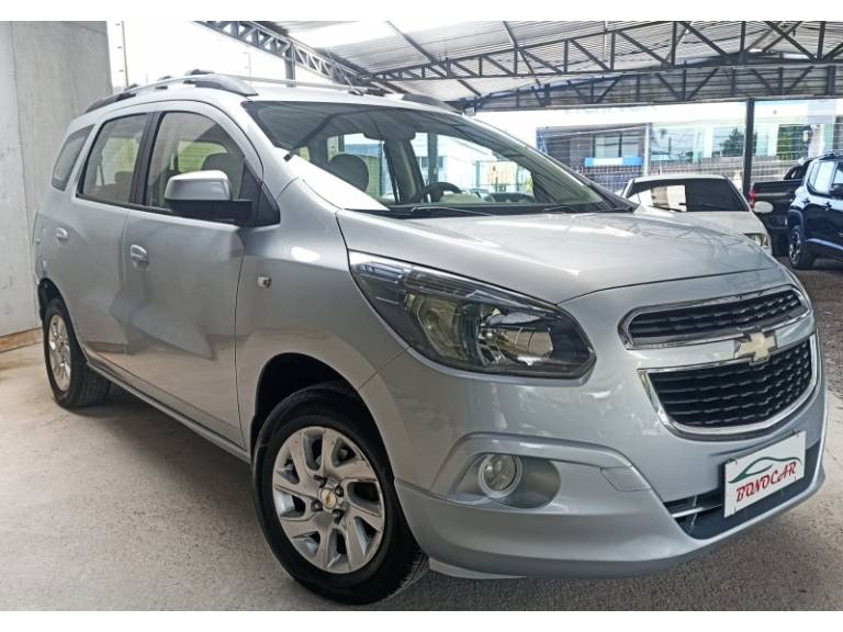 CHEVROLET - SPIN - 2012/2013 - Prata - R$ 48.900,00