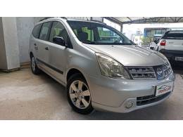 NISSAN - GRAND LIVINA - 2011/2012 - Prata - R$ 39.900,00
