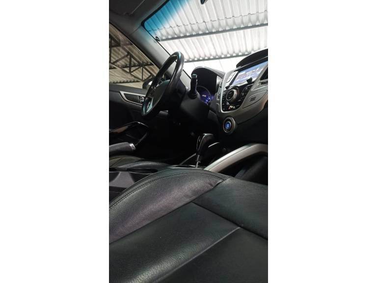 HYUNDAI - VELOSTER - 2012/2013 - Preta - R$ 64.900,00