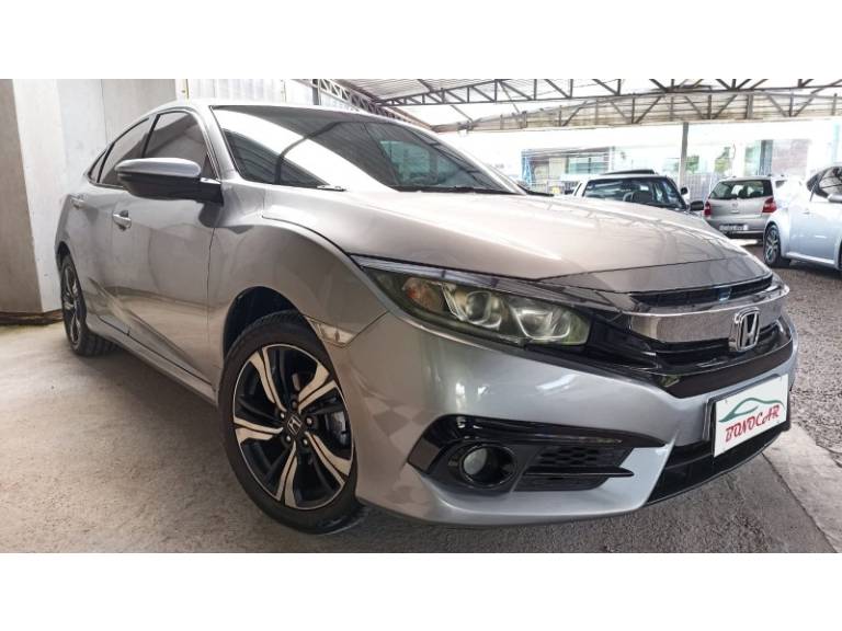 HONDA - CIVIC - 2017/2017 - Prata - R$ 105.900,00