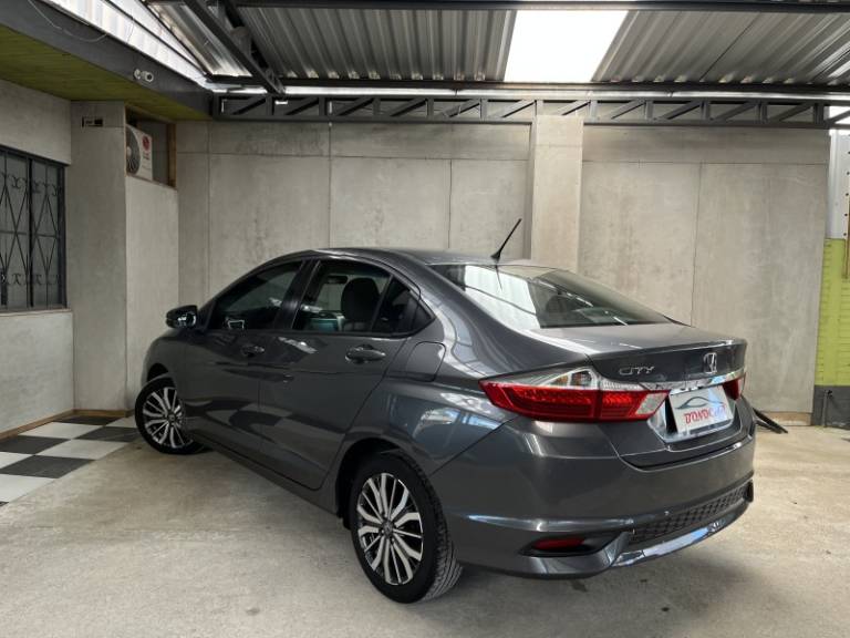 HONDA - CITY - 2020/2021 - Cinza - R$ 92.900,00
