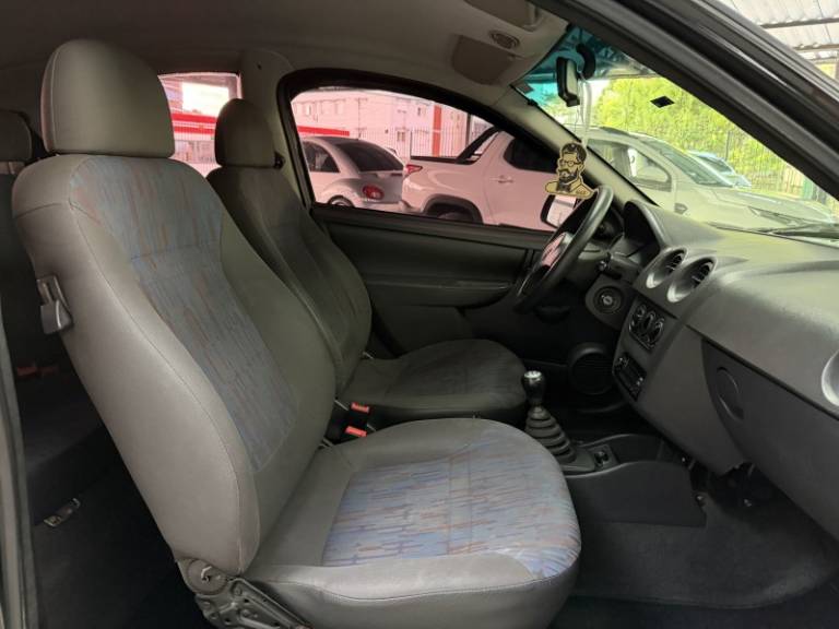 CHEVROLET - CELTA - 2009/2010 - Preta - R$ 19.900,00