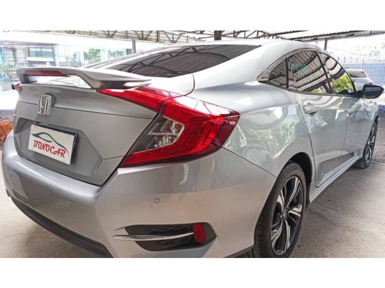 HONDA - CIVIC - 2017/2017 - Prata - R$ 105.900,00