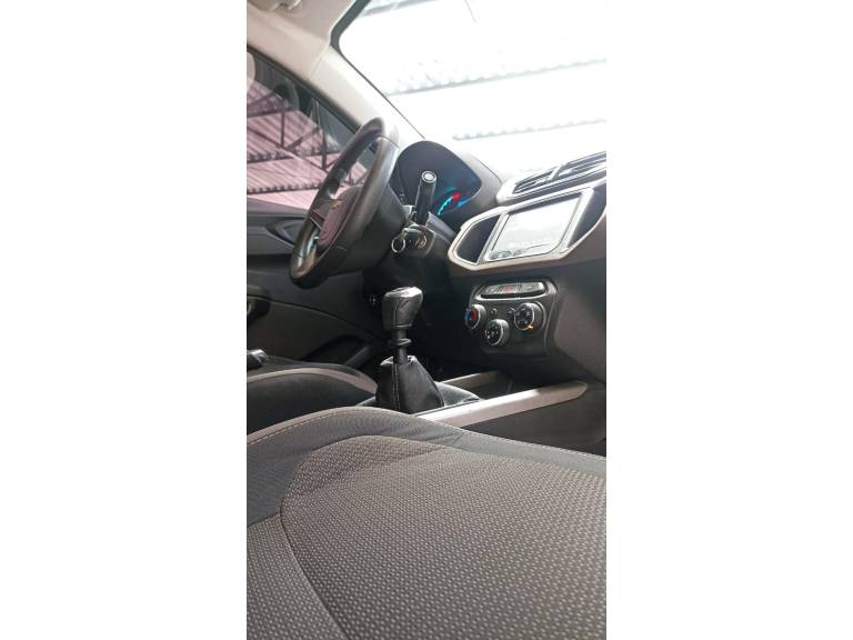 CHEVROLET - PRISMA - 2015/2015 - Prata - R$ 54.900,00
