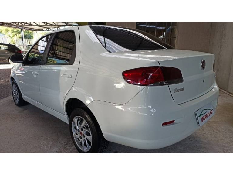 FIAT - SIENA - 2015/2015 - Branca - R$ 37.900,00