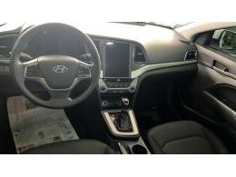HYUNDAI - ELANTRA - 2016/2017 - Branca - R$ 79.900,00