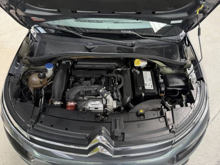 CITROËN - C4 CACTUS - 2021/2022 - Cinza - R$ 88.900,00