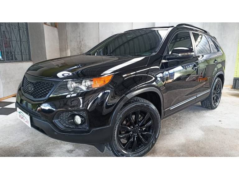 KIA MOTORS - SORENTO - 2010/2011 - Preta - R$ 59.900,00
