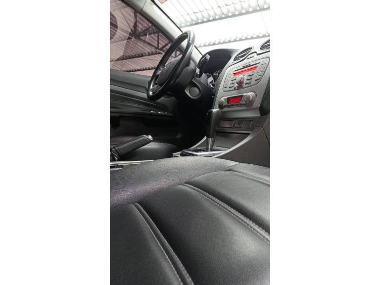 FORD - FOCUS - 2013/2013 - Prata - R$ 43.900,00
