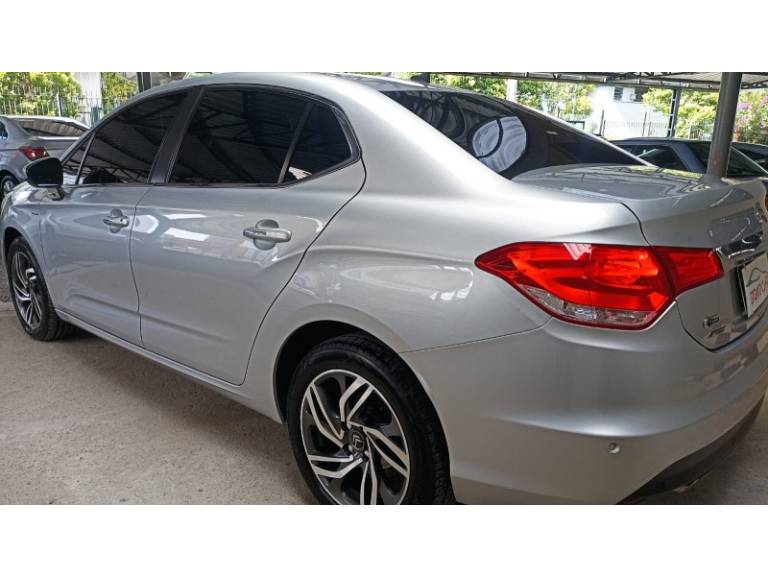 CITROËN - C4 LOUNGE - 2014/2014 - Prata - R$ 50.900,00