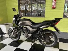 HONDA - CG 150 - 2009/2009 - Prata - R$ 10.500,00