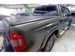 CHEVROLET - S10 - 2011/2011 - Verde - R$ 65.900,00