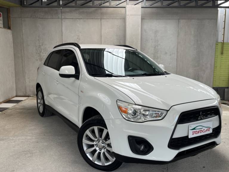 MITSUBISHI - ASX - 2013/2014 - Branca - R$ 64.900,00