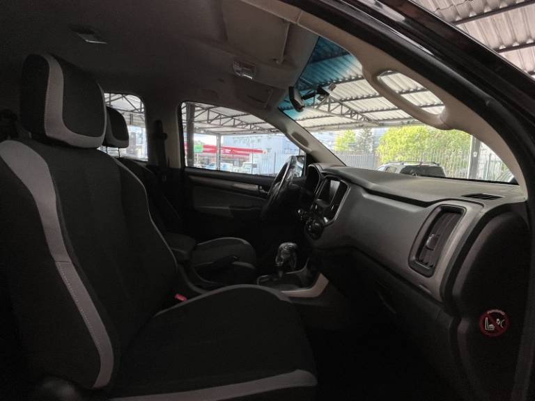 CHEVROLET - S10 - 2018/2019 - Preta - R$ 124.900,00