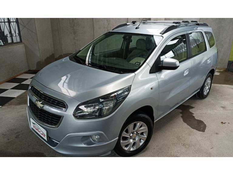 CHEVROLET - SPIN - 2012/2013 - Prata - R$ 50.900,00