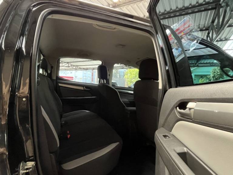 CHEVROLET - S10 - 2018/2019 - Preta - R$ 125.900,00