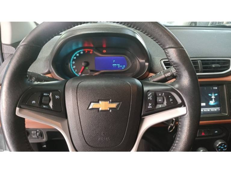 CHEVROLET - ONIX - 2018/2018 - Branca - R$ 68.900,00