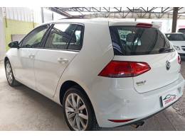 VOLKSWAGEN - GOLF - 2014/2014 - Branca - R$ 75.900,00