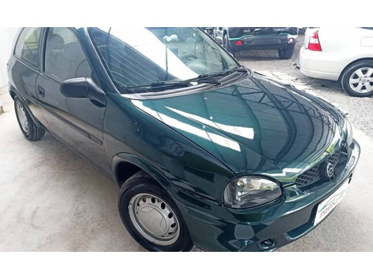 CHEVROLET - CORSA - 2001/2001 - Verde - R$ 15.000,00