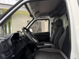 EFFA - V25 FURGÃO - 2024/2024 - Branca - R$ 79.900,00