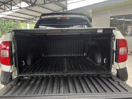 VOLKSWAGEN - SAVEIRO - 2014/2015 - Branca - R$ 59.900,00