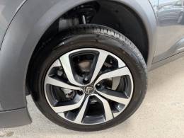 CITROËN - C4 CACTUS - 2021/2022 - Cinza - R$ 86.900,00