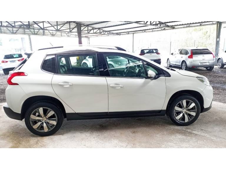 PEUGEOT - 2008 - 2017/2017 - Branca - R$ 59.900,00