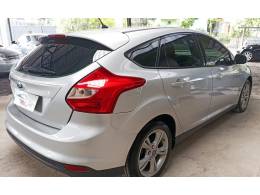 FORD - FOCUS - 2015/2015 - Prata - R$ 55.900,00
