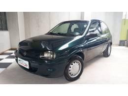 CHEVROLET - CORSA - 2001/2001 - Verde - R$ 15.000,00