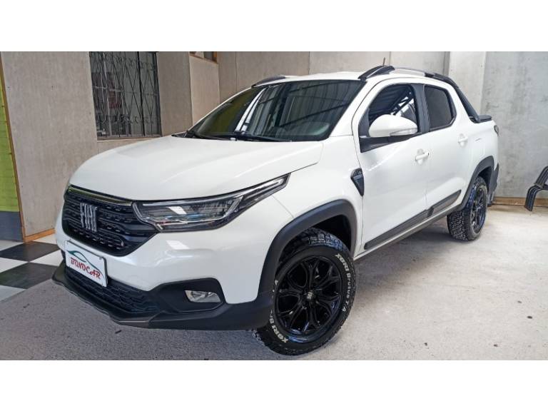 FIAT - STRADA - 2020/2021 - Branca - R$ 97.900,00
