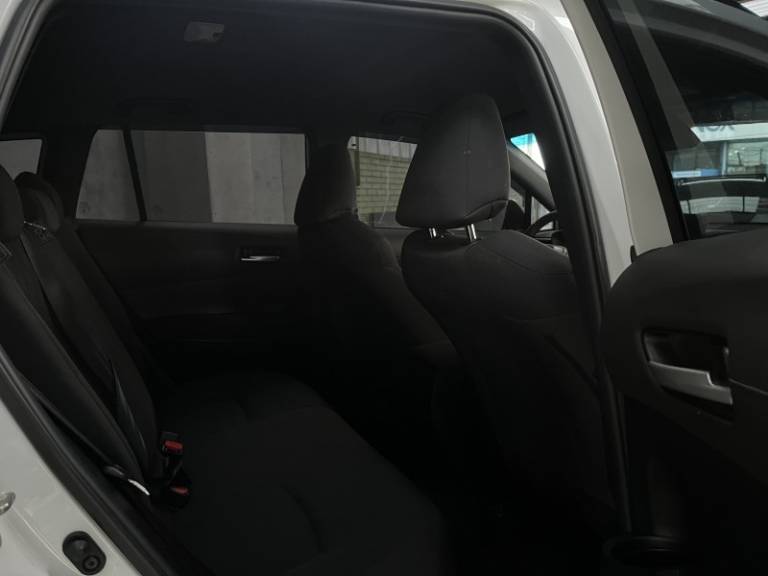 TOYOTA - COROLLA - 2024/2025 - Branca - R$ 167.900,00