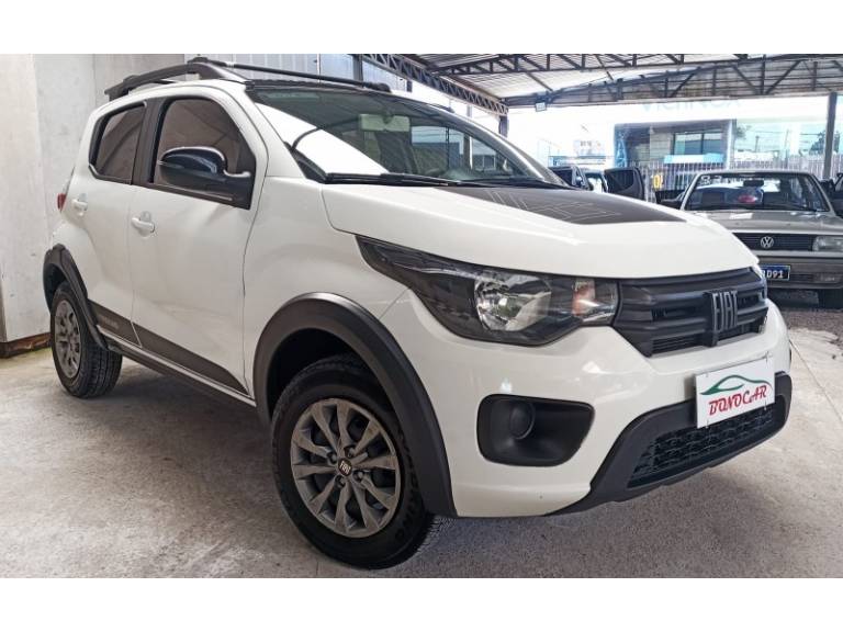 FIAT - MOBI - 2021/2022 - Branca - R$ 54.900,00