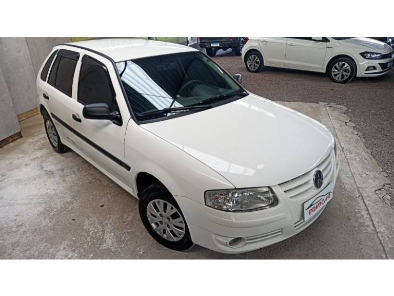 VOLKSWAGEN - GOL - 2013/2013 - Branca - R$ 30.900,00
