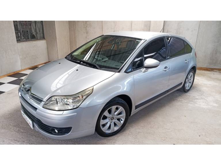 CITROËN - C4 - 2012/2013 - Prata - R$ 35.900,00